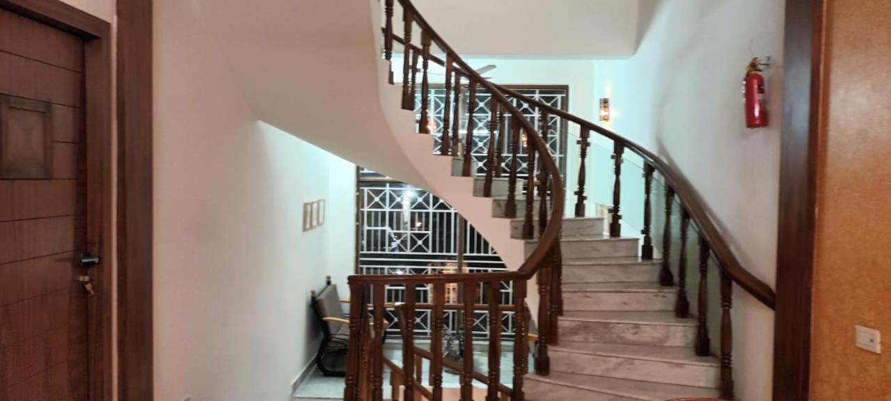 Vista Homes Haiderabad Buitenkant foto